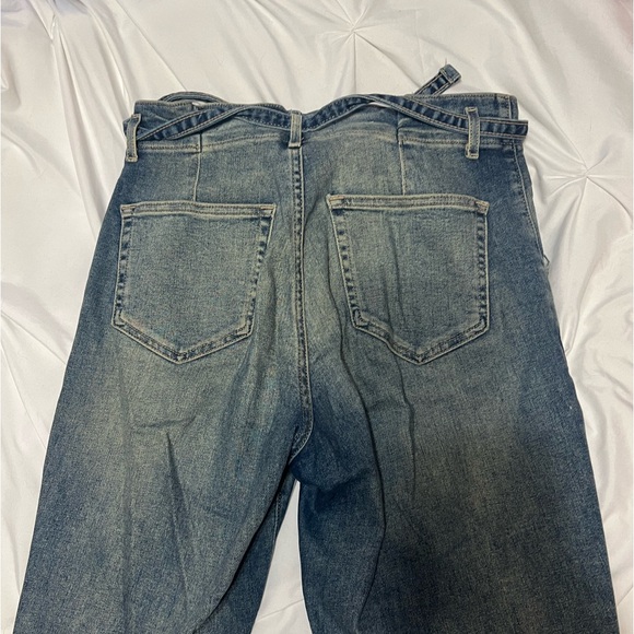 Hollister Ultra High Rise Vintage Stretch Mom Jeans - Picture 4 of 4